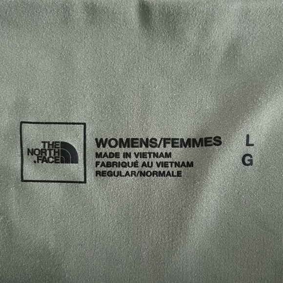 The North face Women’s legging - size L - - Picture 3 of 3